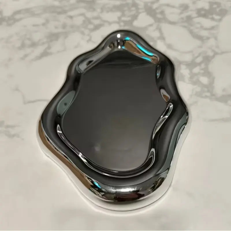 Cloud-Shaped Jewelry Tray, Single Layer Plastic Decorative Cute Storage Organizer for Perfume, Watches, Necklaces, Earrings, Artistic Desktop Decoration, Desktop Organization, Cloud Shape Design
