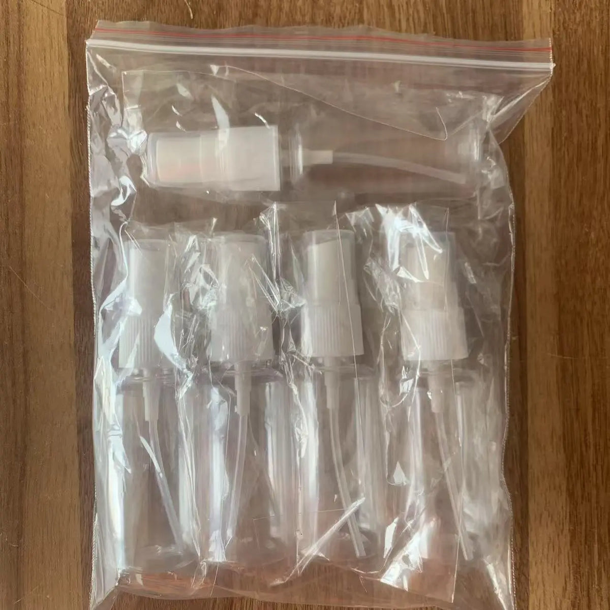 Reusable Transparent Pet Plastic Portable Spray Bottles, Refillable Design, Travel Container Bottle, Empty Perfume Containers, Available in Sizes 10ML 20ML 30ML 50ML 100ML, Clear Bottle