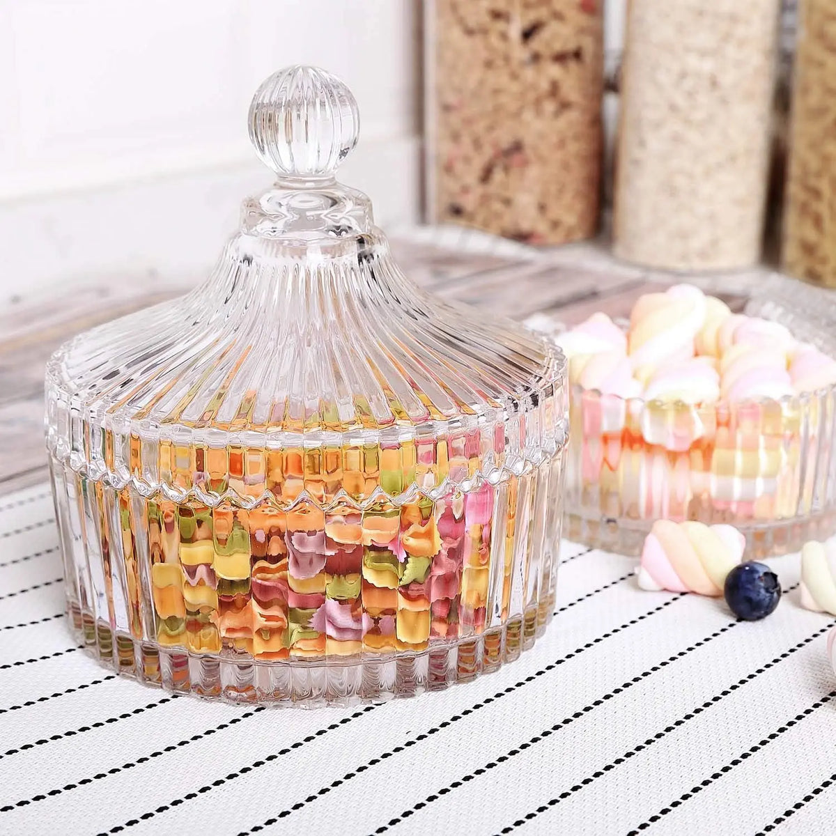 BPA-Free 14Oz/414Ml Round Glass-Look Canister with Lid, Decorative Candy Dish for Office Desk (1-Piece)