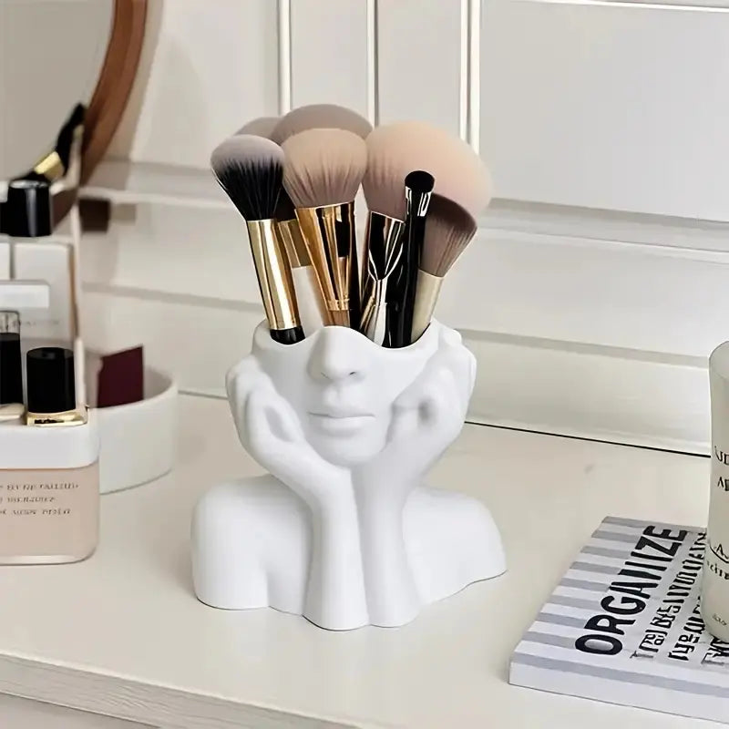 Face-Shaped Makeup Brush Holder - White Vanity Organizer, Cosmetics Organizer Storage, Makeup Tool Organizer with Eyebrow Pencil Slots, Portable & No Assembly Needed for Desk/Bathroom