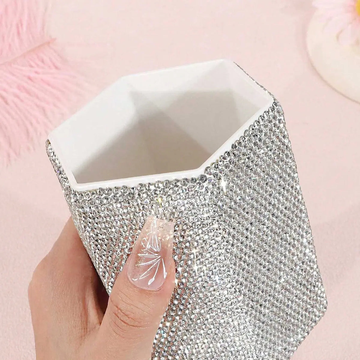 Hexagonal Crystal Makeup Brush Holder, Large Capacity, Decorative Shiny Surface, Multifunctional Cosmetic Storage Rack, Makeup Organizer Box for Bedroom Vanity Desk, Cosmetic Organiser, Cosmetic Organizers